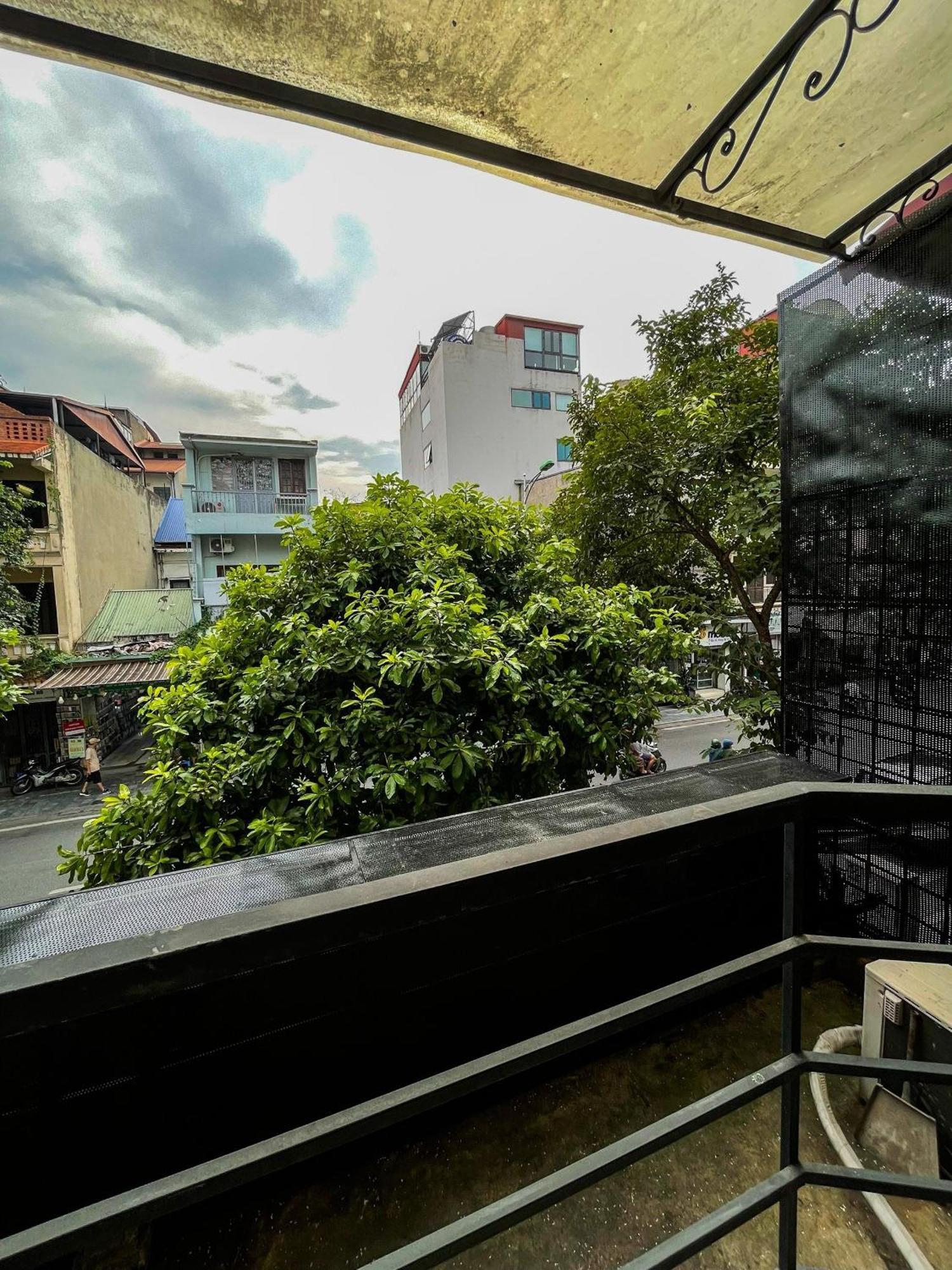 Zeus Living - Old Quater Homestay Hanoi Kültér fotó